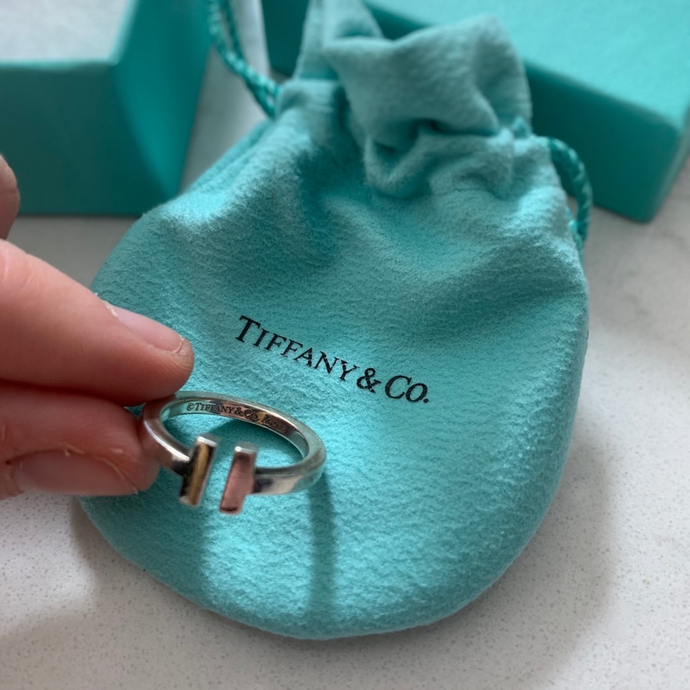 Tiffany T square ring